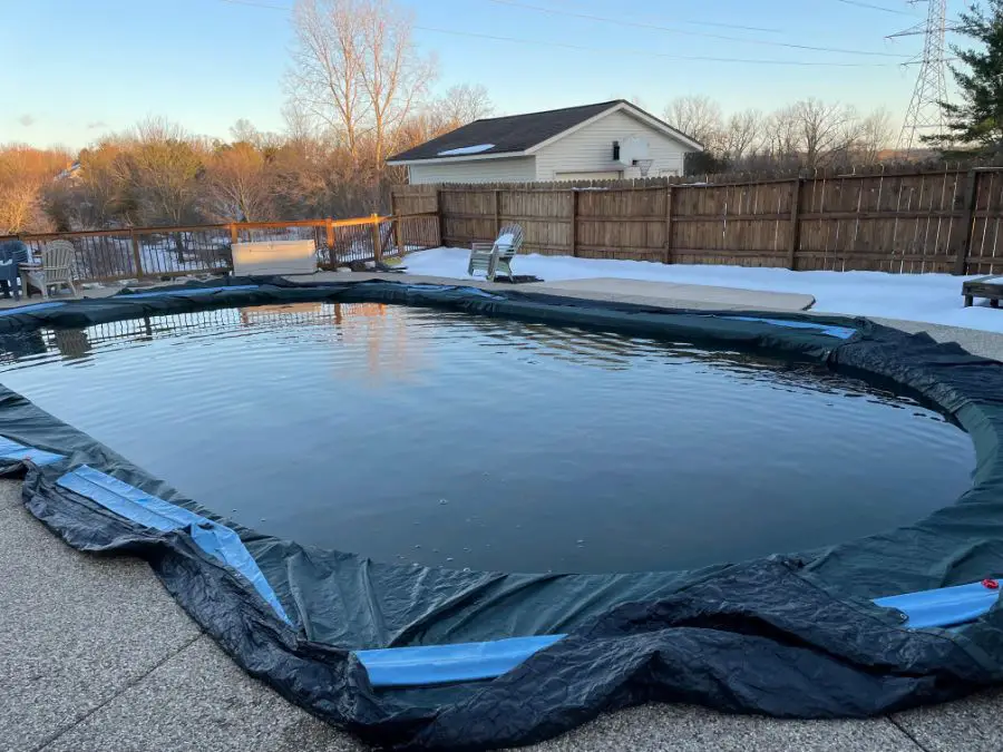 Is Water Seeping Through Your Pool Cover How To Prevent Issues Www 